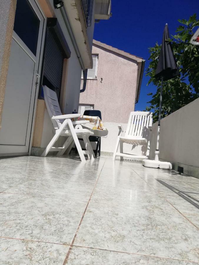 Apartmani Kovacic Murter Exterior foto