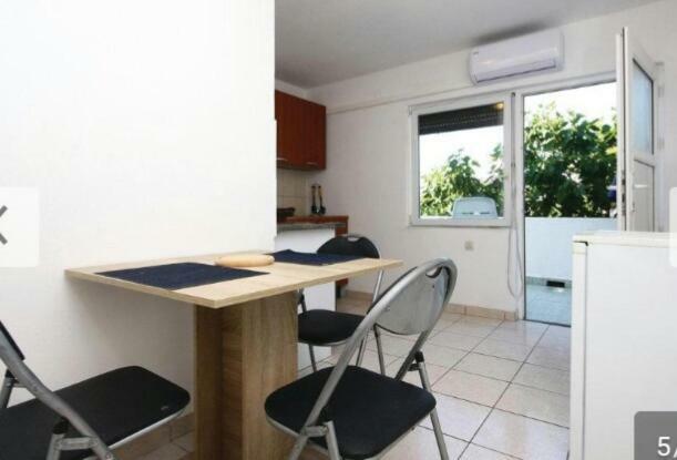 Apartmani Kovacic Murter Exterior foto